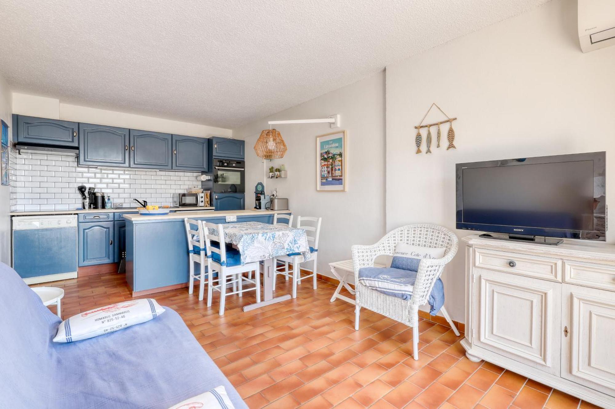Exceptional View In Saint-Clair For 4 People Lejlighed Le Lavandou Eksteriør billede