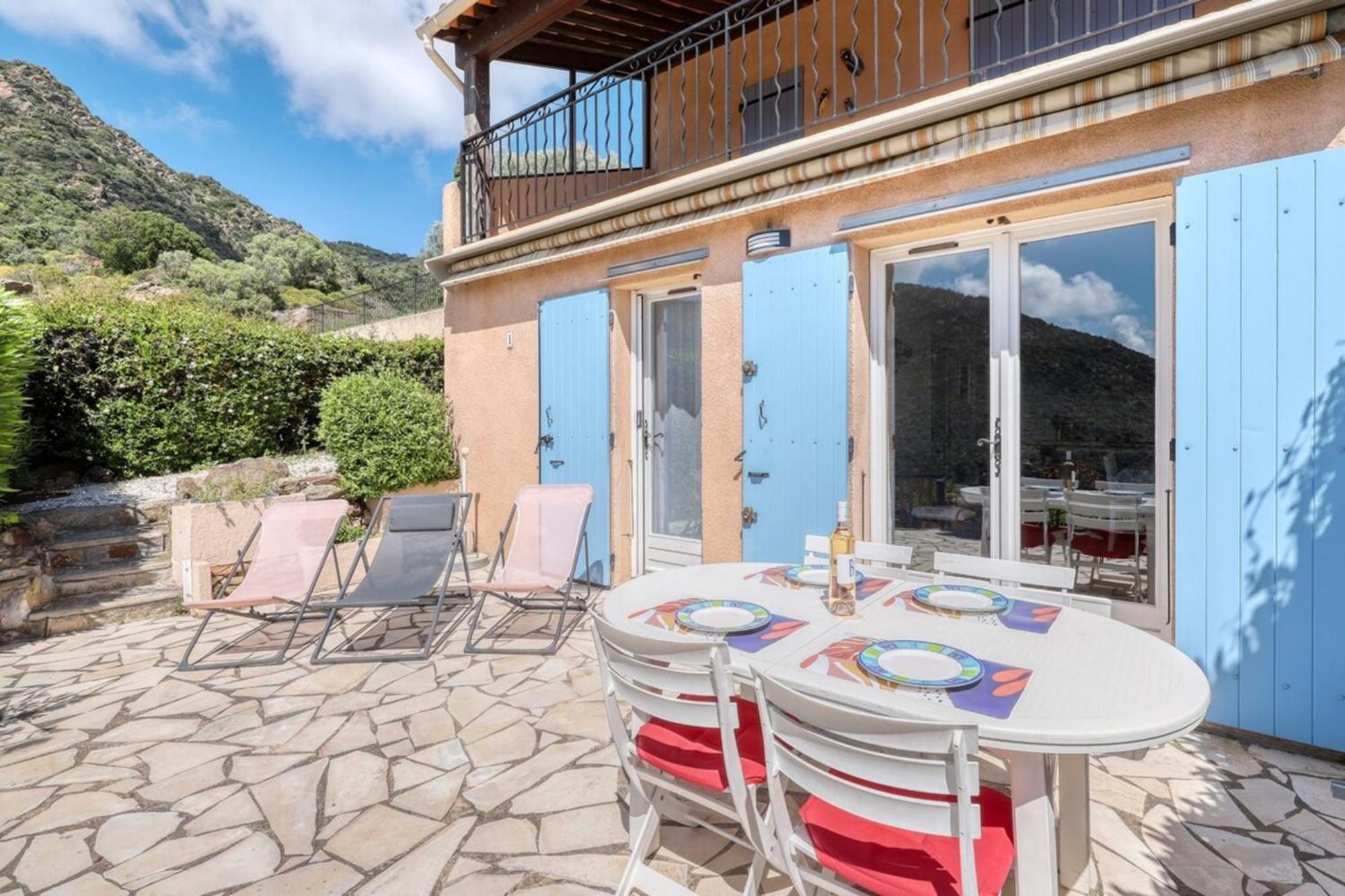 Exceptional View In Saint-Clair For 4 People Lejlighed Le Lavandou Eksteriør billede